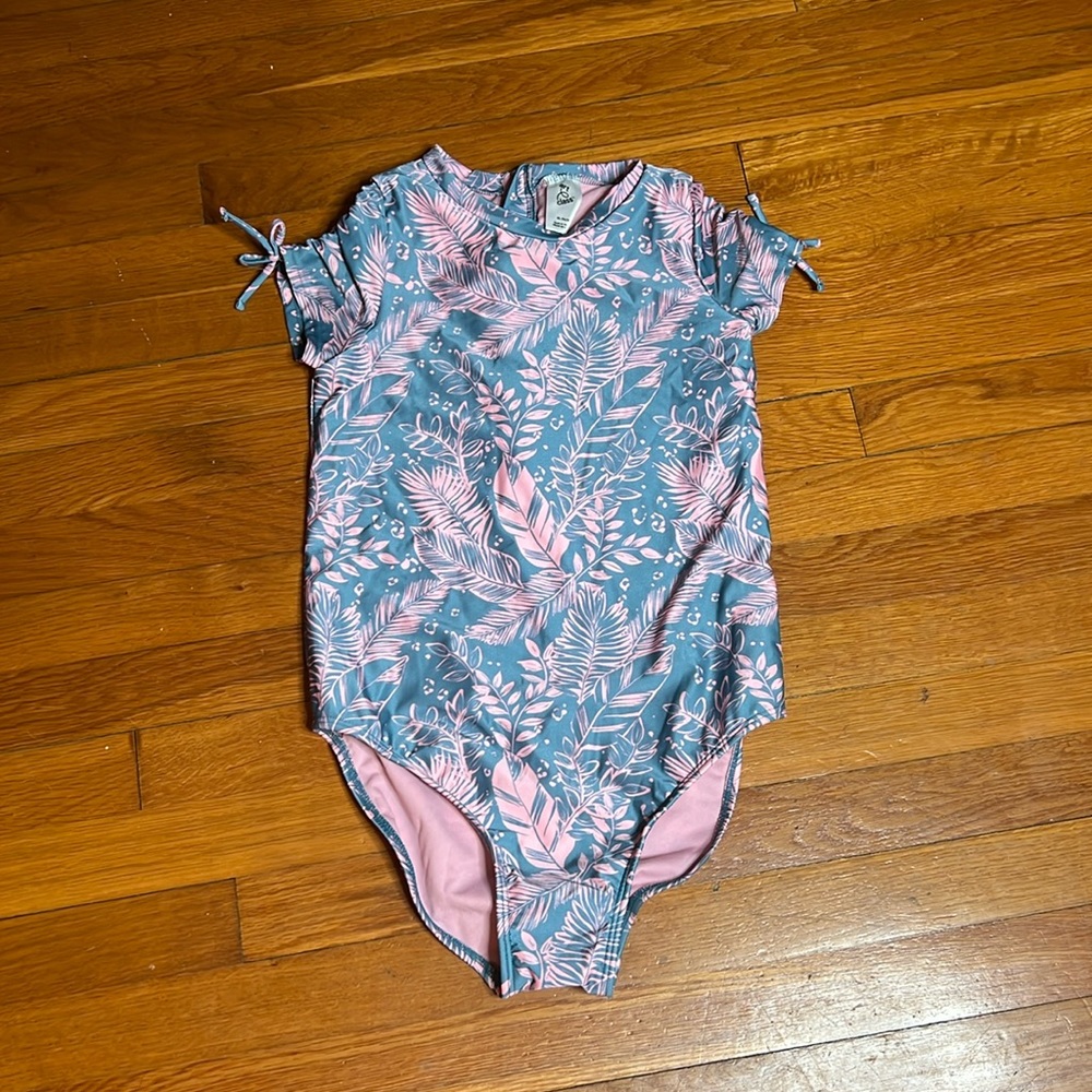 Art Class girl’s swimsuit - new without tags!